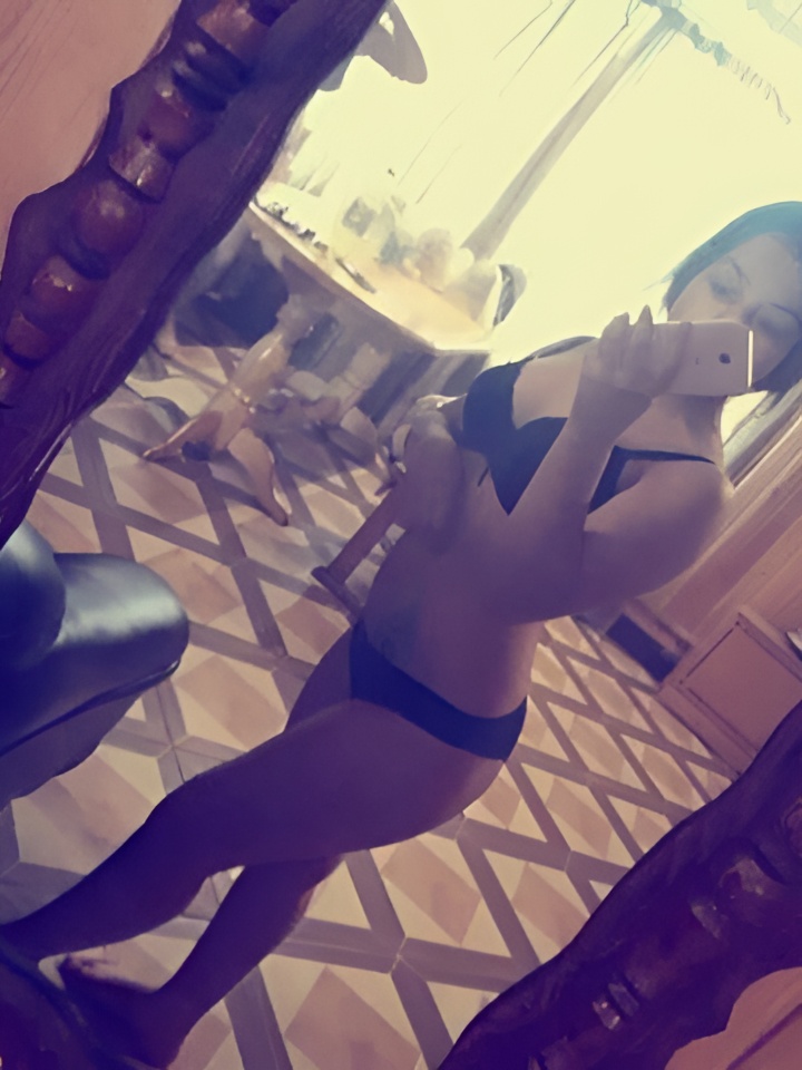 Нелли привлекальеная девушка из Клина цена от 2000 руб