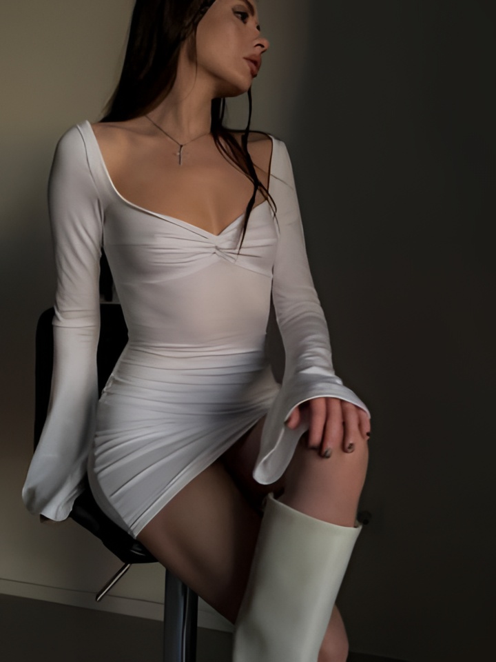 Ульяна привлекальеная девушка из Клина цена от 2500 руб