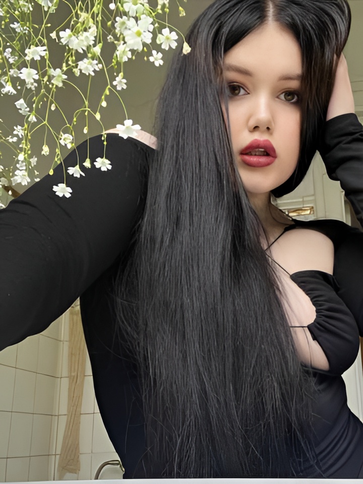 Индивидуалка Венера, доступна для личного знакомства от 4000 руб