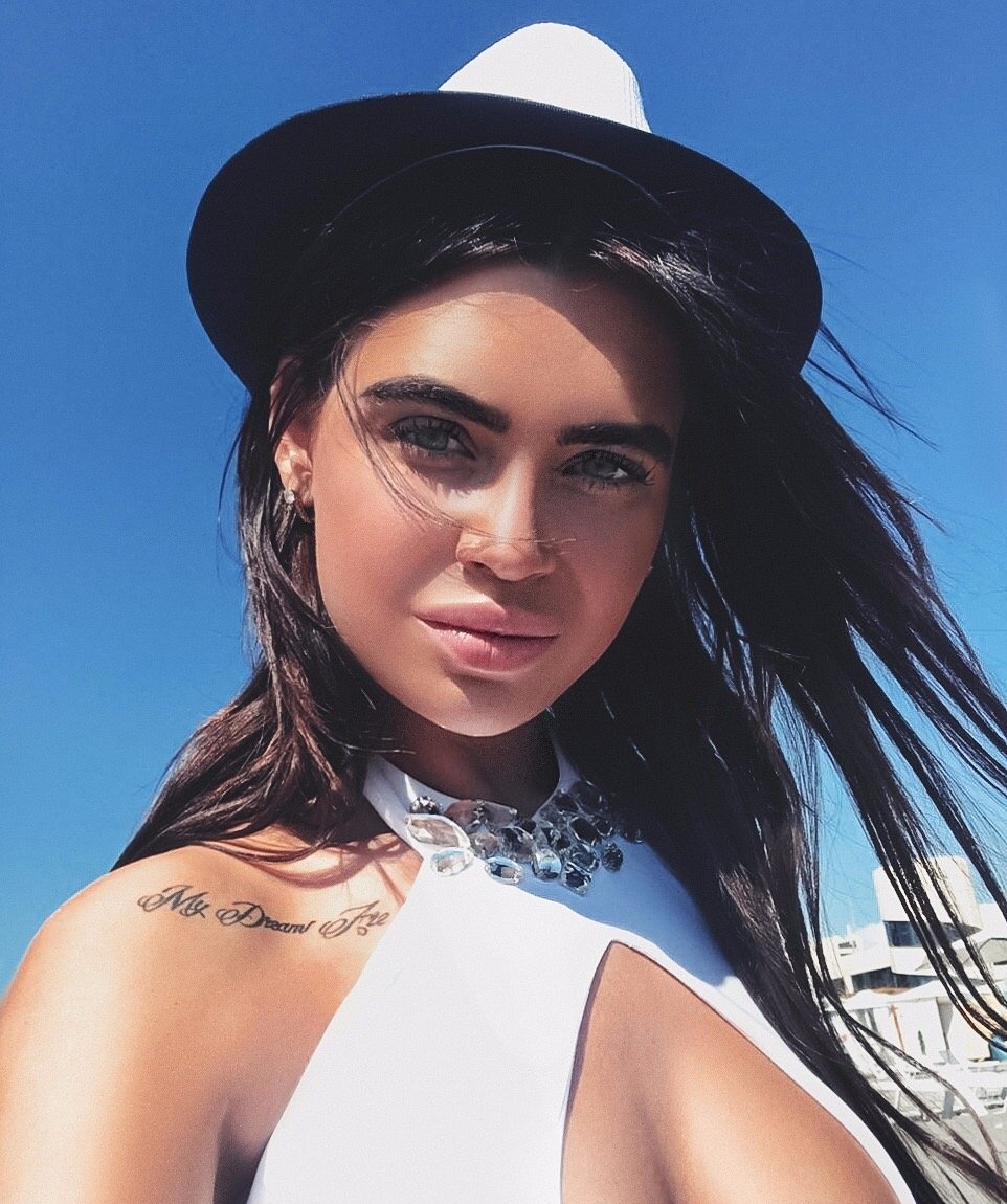 Татьяна привлекальеная девушка из Клина цена от 7000 руб