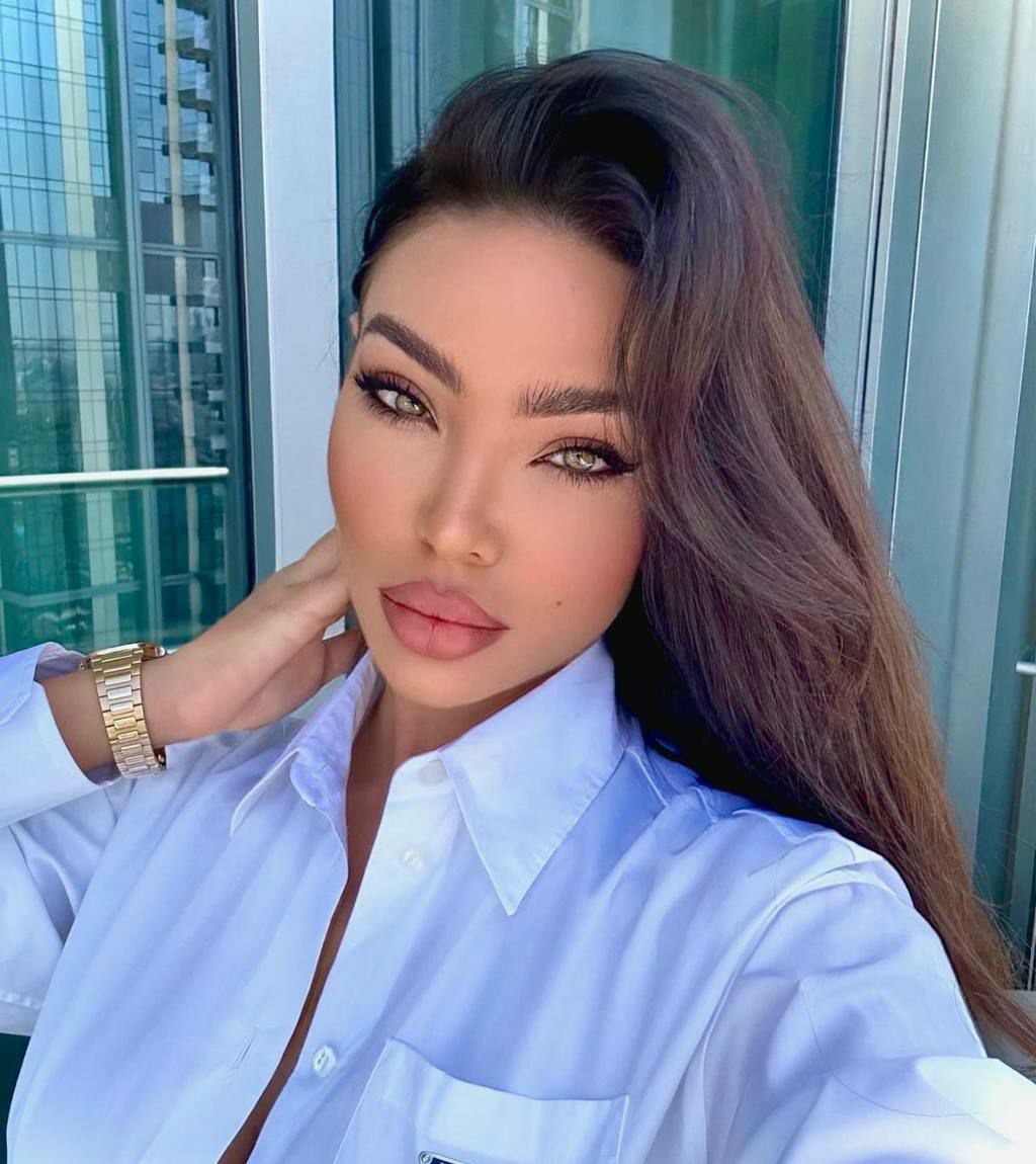 Настя привлекальеная девушка из Клина цена от 4000 руб