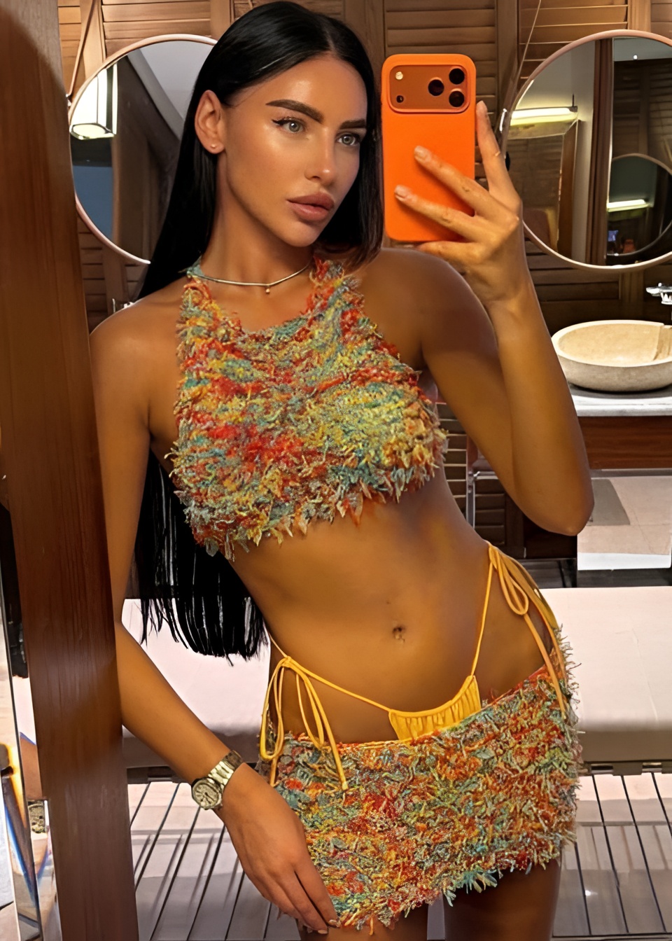 МАЛЛИНА VIP привлекательная девушка из Клина цена от 18000 руб