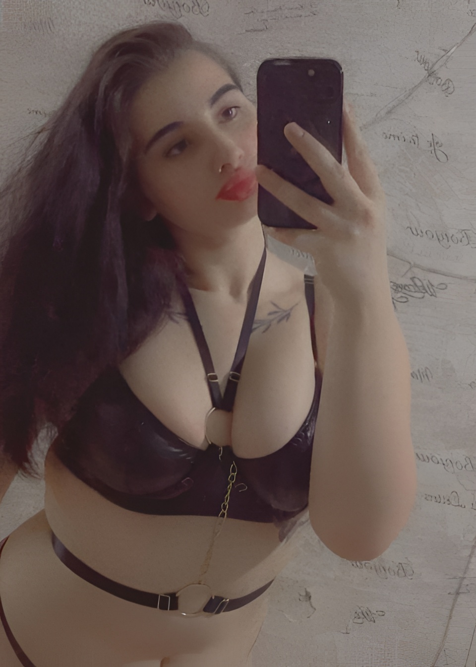 Соня привлекательная девушка из Клина цена от 15000 руб