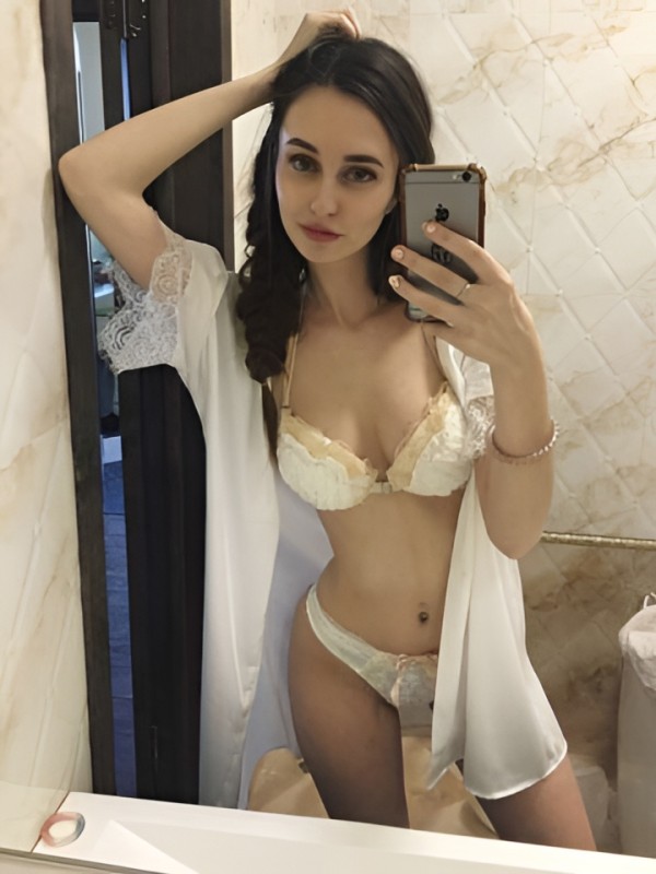 Олеся привлекательная девушка из Клина цена от 2500 руб