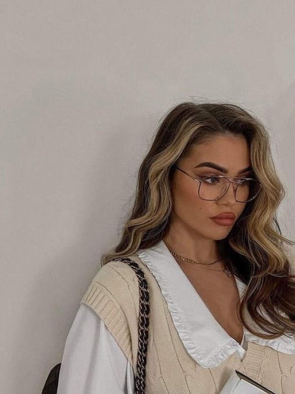 Даша привлекательная девушка из Клина цена от 3500 руб