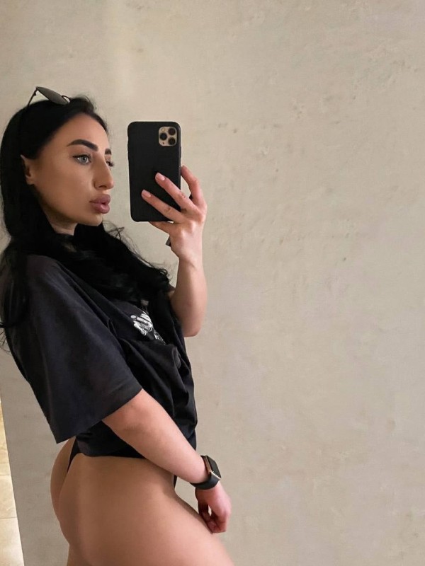 Лиза привлекательная девушка из Клина цена от 3000 руб