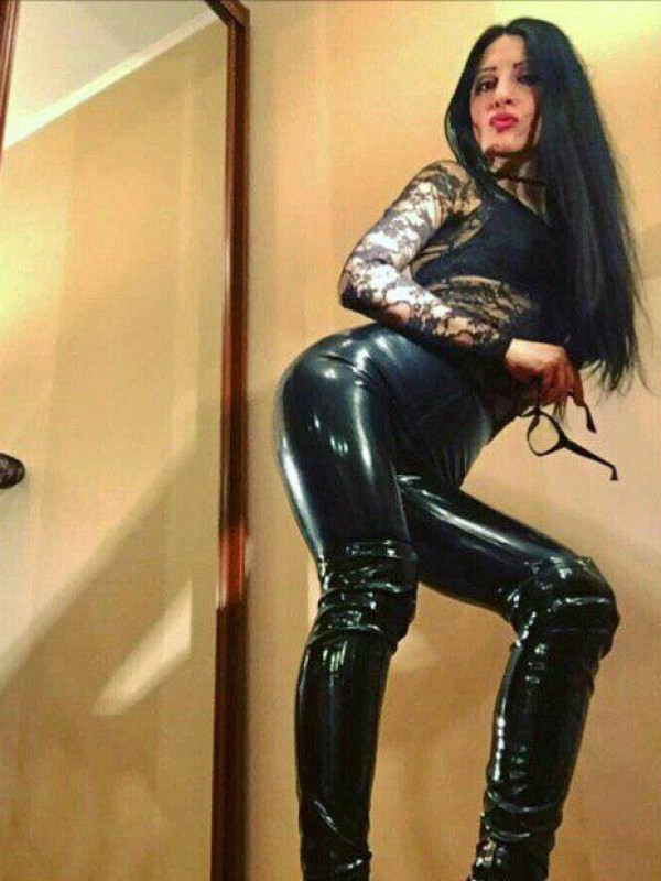 Ирина привлекательная девушка из Клина цена от 3000 руб